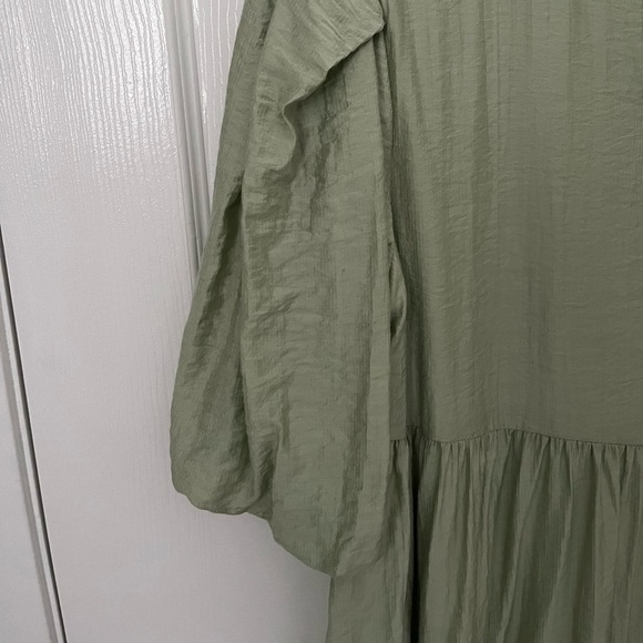 Moon River Bubble Sleeve Tiered Mini Dress in Sage Green, Size Small. - Picture 7 of 7